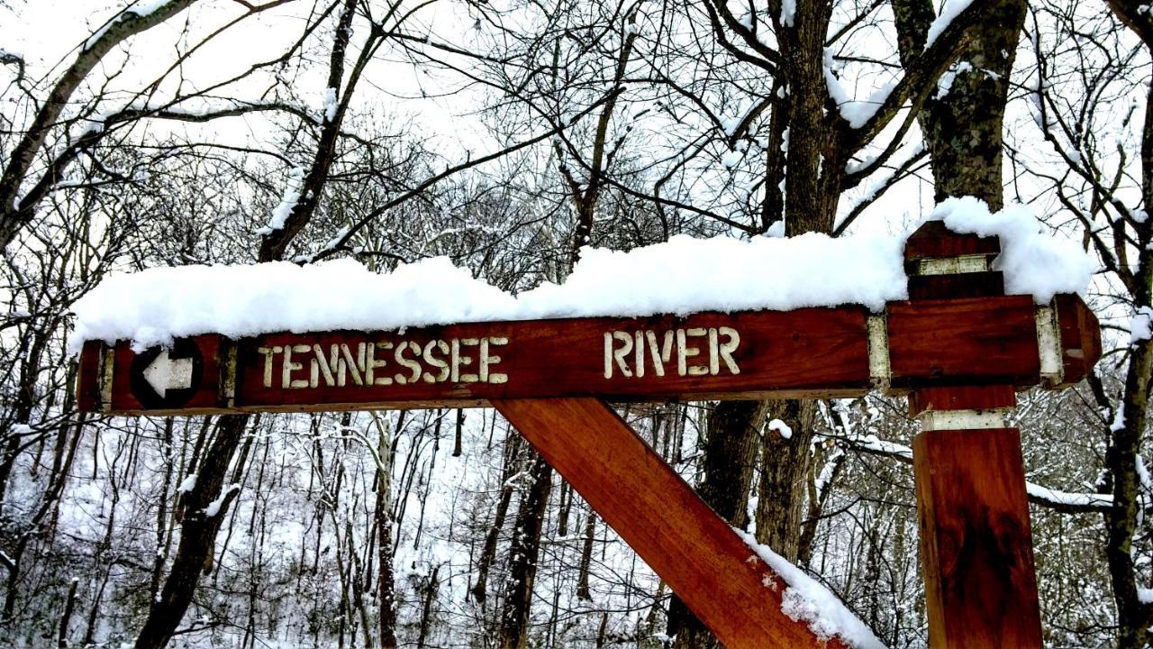 Elder Mountain Room At Tennessee Riverplace Чаттануга Экстерьер фото
